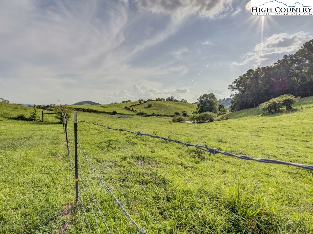 1212 Dry Hill Road Property Photo 43