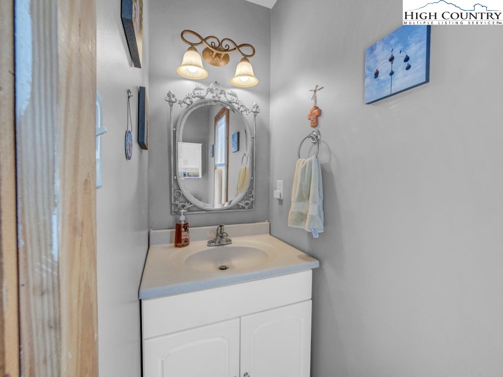 1212 Dry Hill Road Property Photo 48