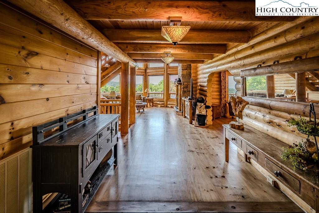 1370 Falls Creek Parkway Property Photo 10