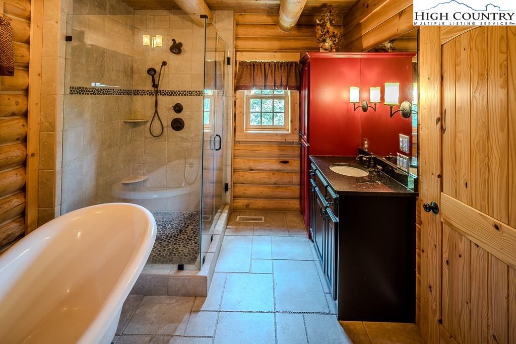 1370 Falls Creek Parkway Property Photo 19