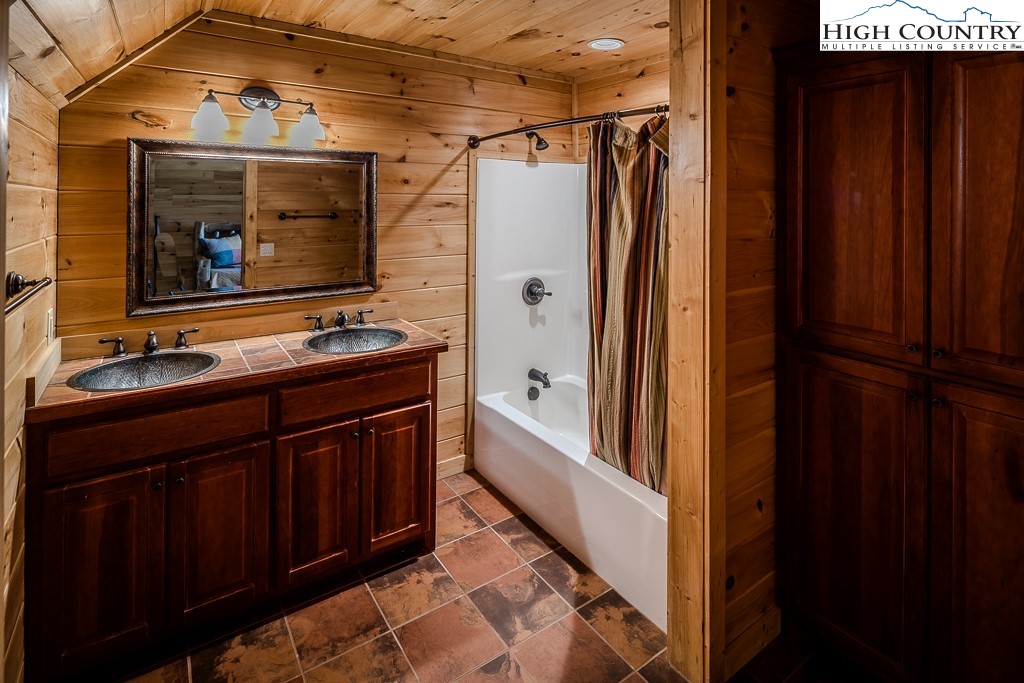 1370 Falls Creek Parkway Property Photo 25