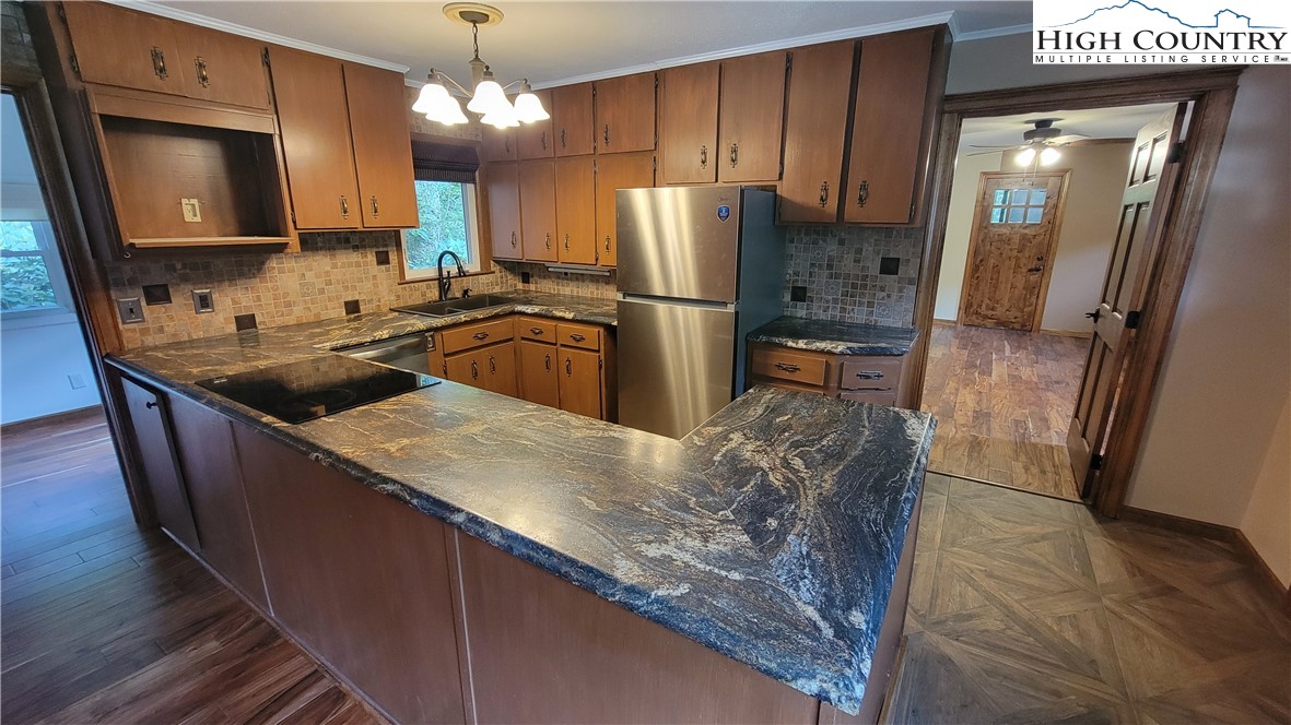 252 Goshen Creek Lane Property Photo 6