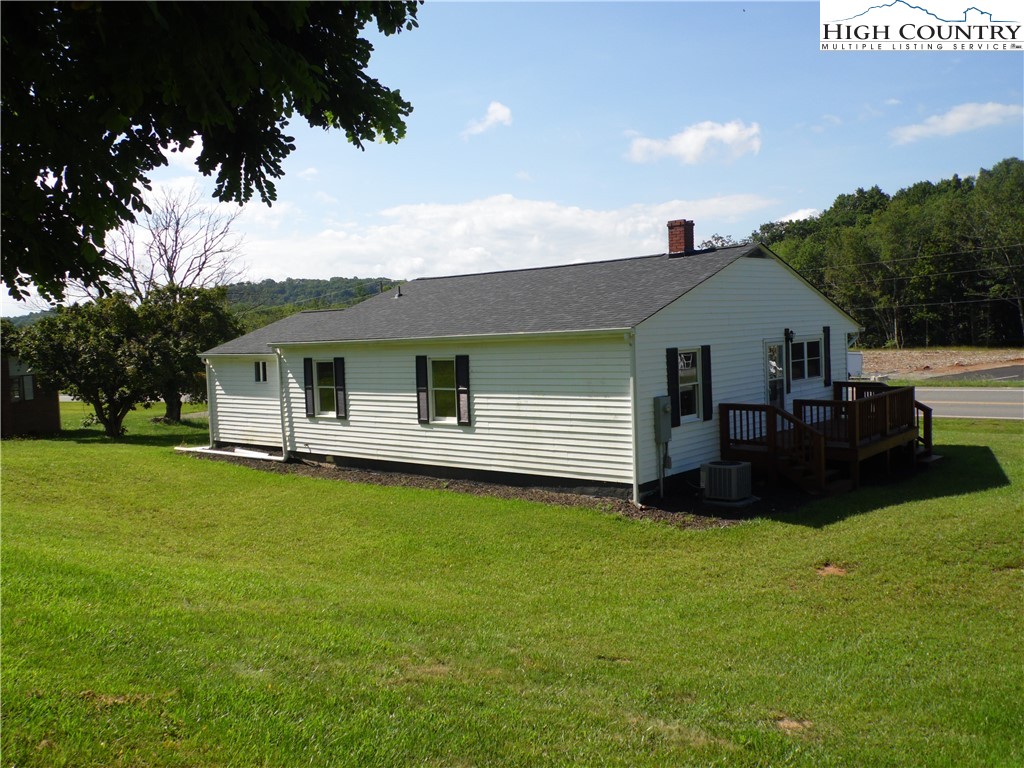 569 N Sparta Parkway Property Photo 26
