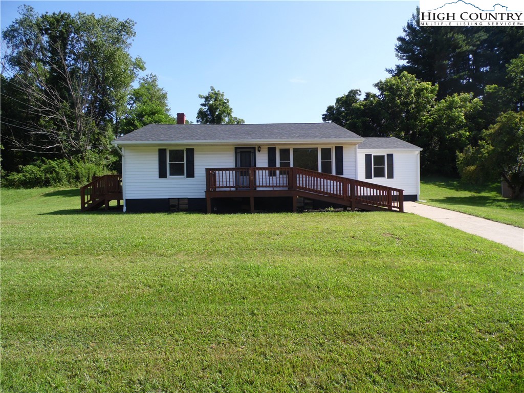 569 N Sparta Parkway Property Photo 29