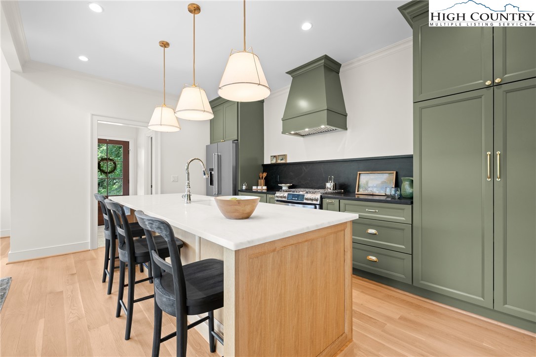 2181 Broadstone Road Property Photo 13