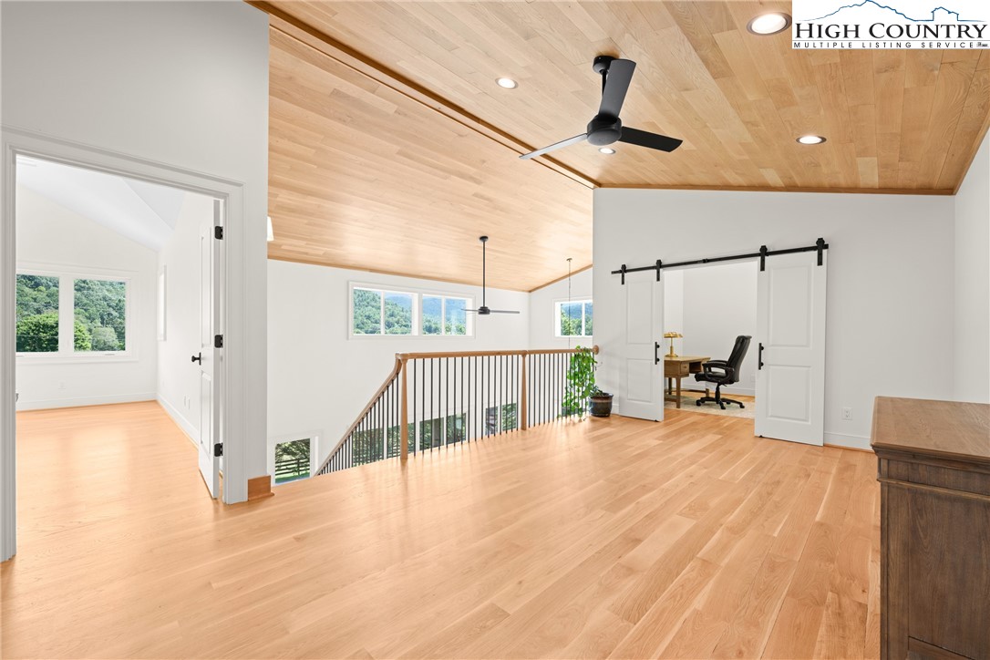 2181 Broadstone Road Property Photo 25