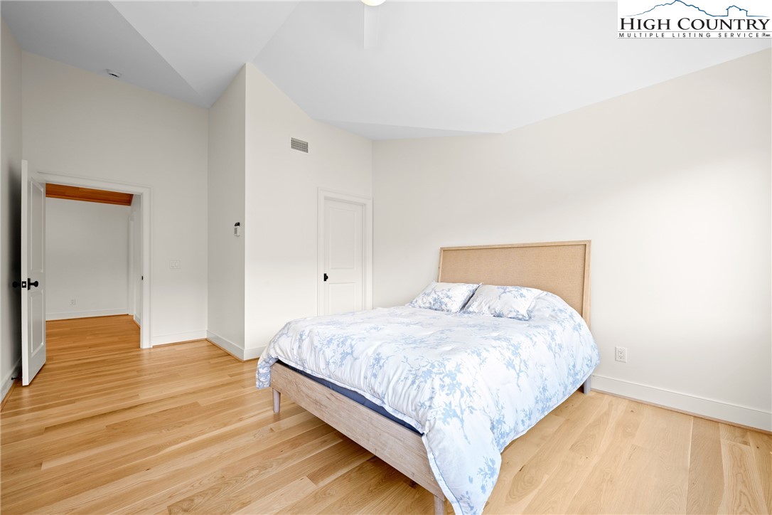 2181 Broadstone Road Property Photo 31