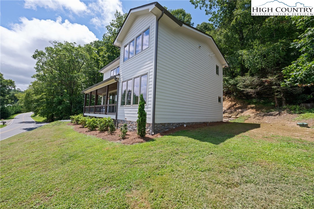 2181 Broadstone Road Property Photo 34
