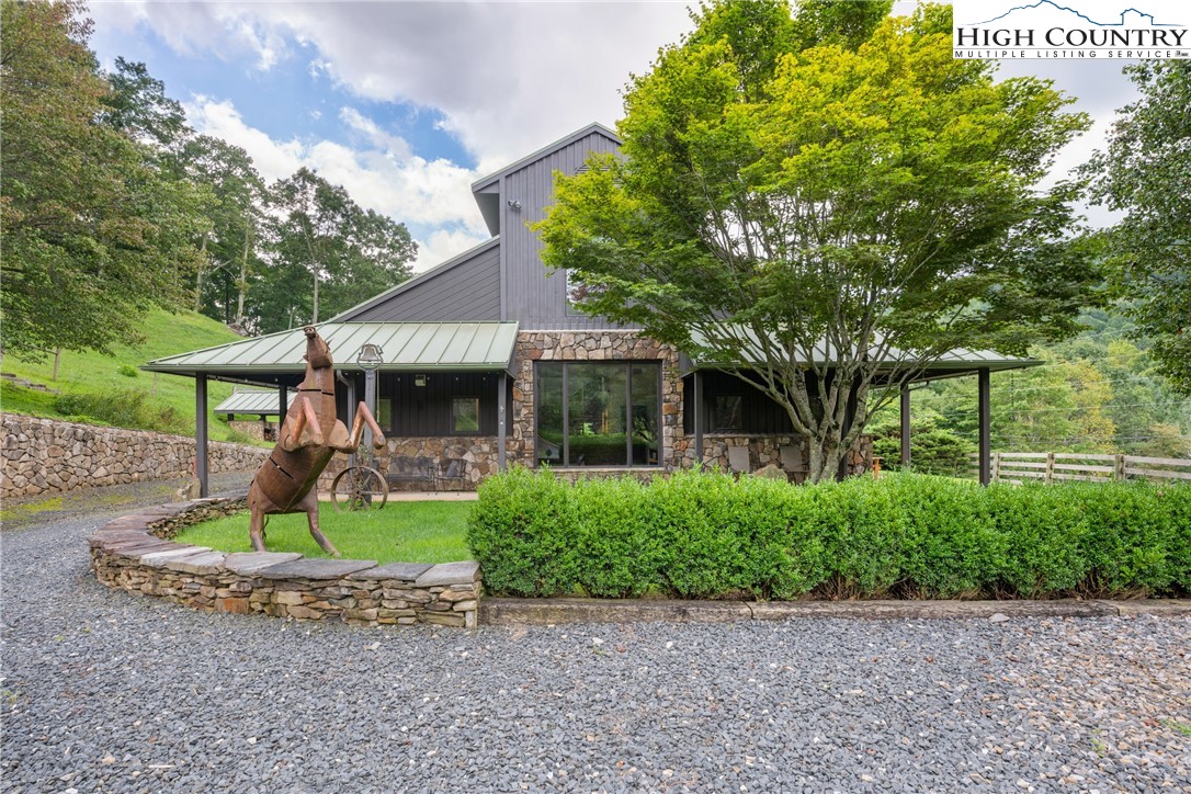 3760 Bald Mountain Road Property Photo 1