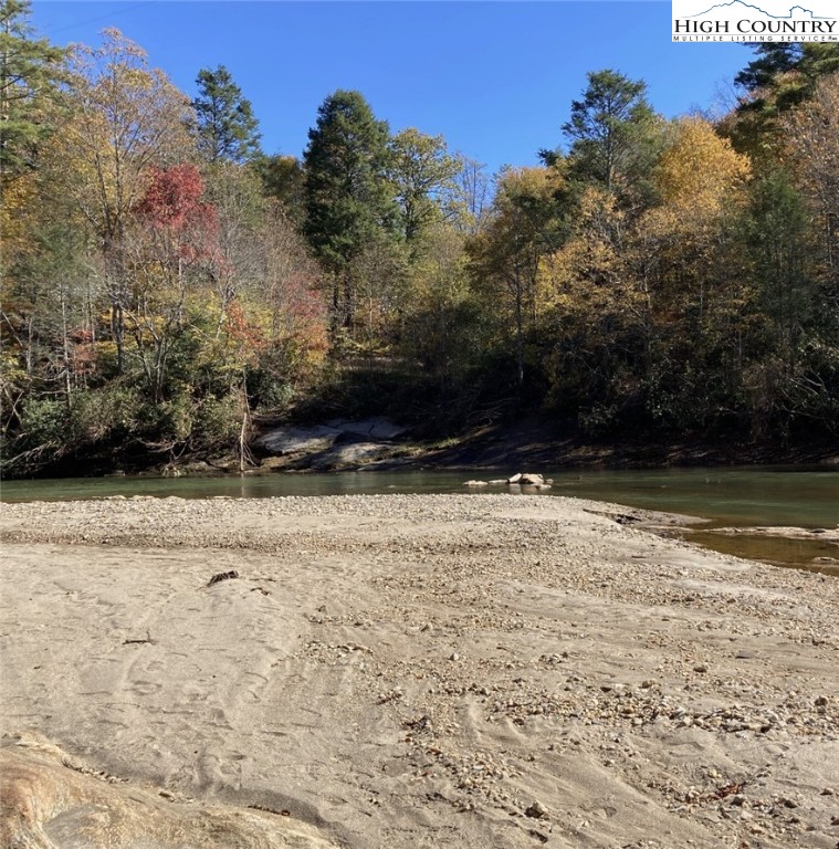 Lots 1 & 2 Toe River Lane Property Photo 8