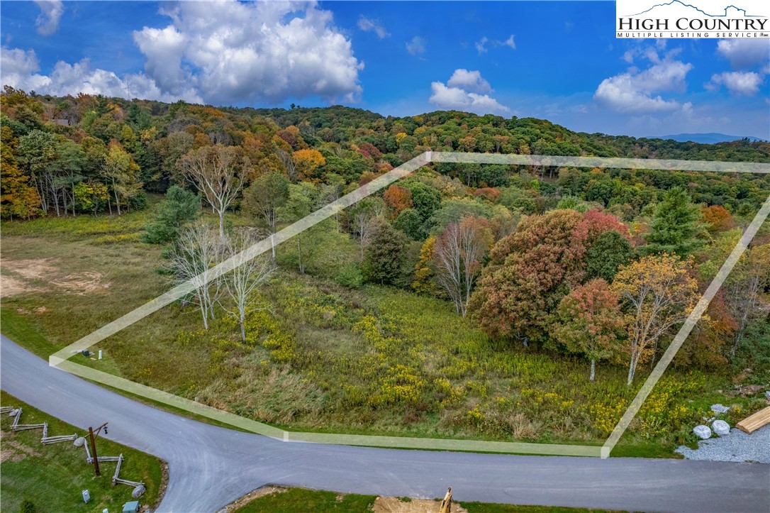 N-55 Eagles Creek Trail Property Photo 1