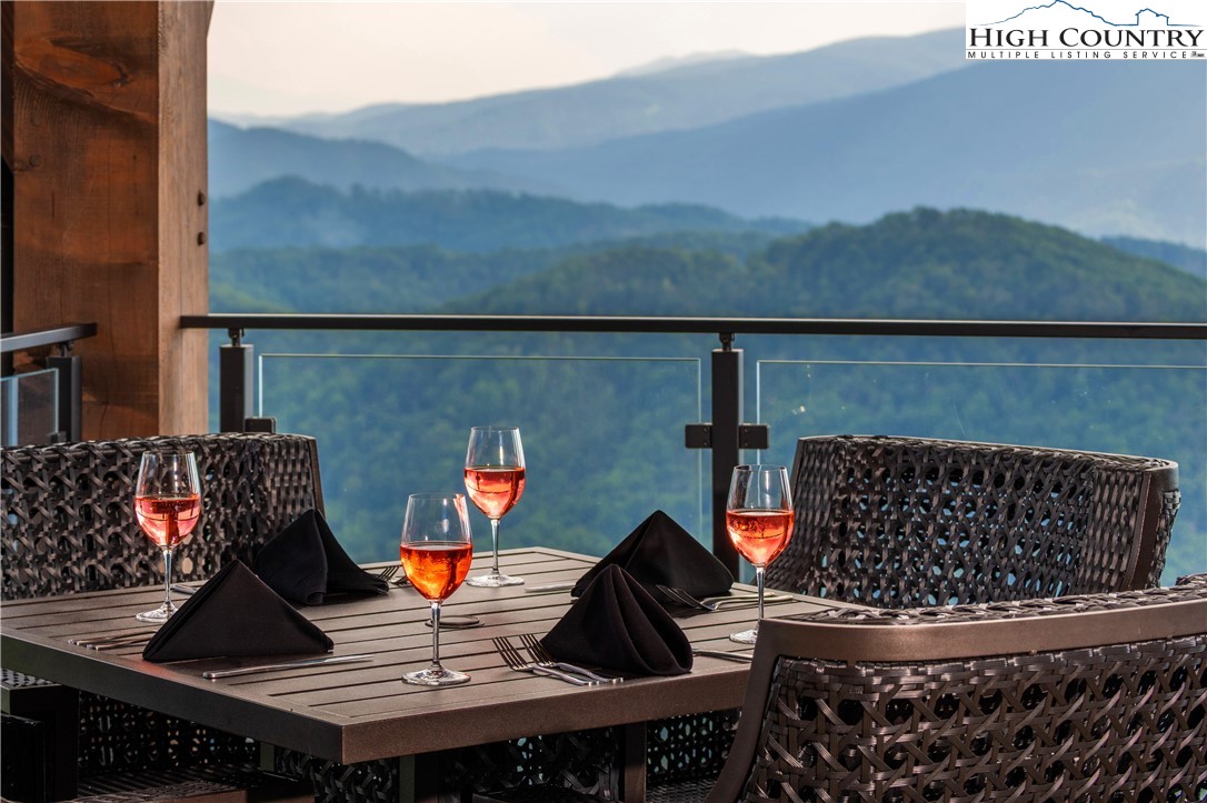 N-55 Eagles Creek Trail Property Photo 15