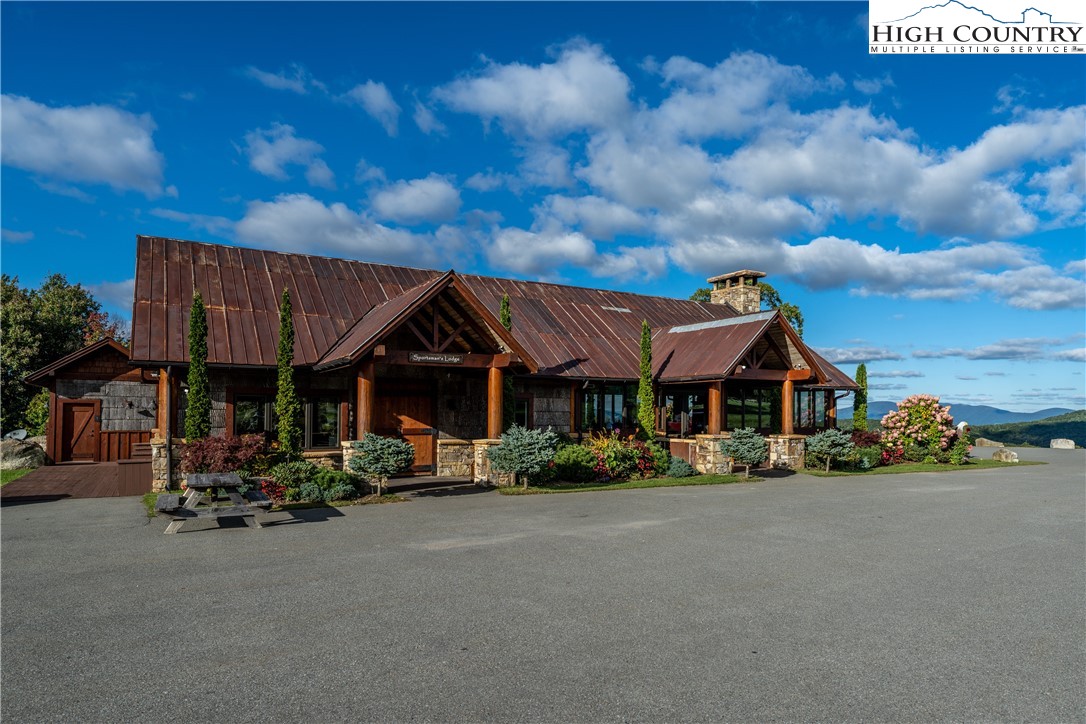 N-55 Eagles Creek Trail Property Photo 44