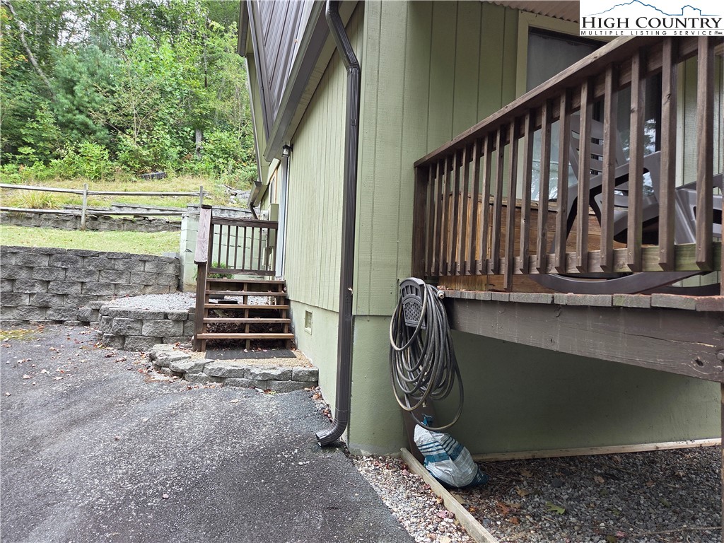 24 Laurel Drive C Property Photo 14