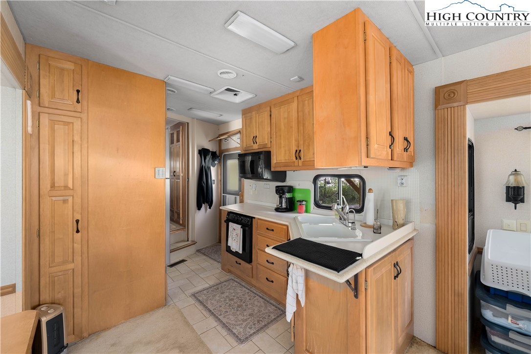 5931 Big Dry Run Road Property Photo 7