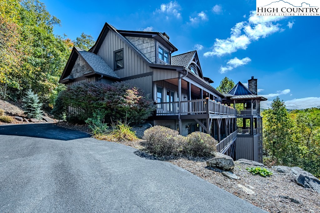 236 Stack Rock Road Property Photo 3