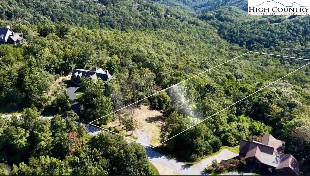 368 Reynolds Parkway Property Photo 1