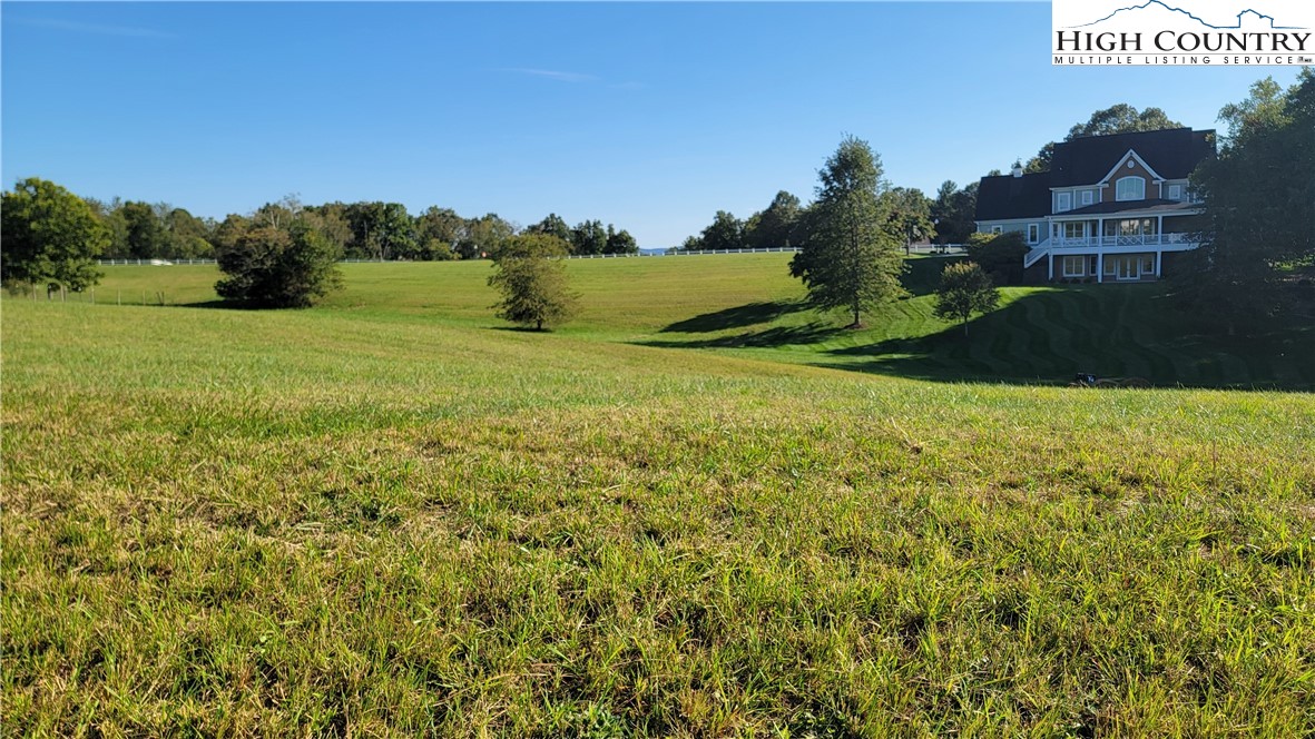 Lot 220 509 Squire Court Property Photo 1