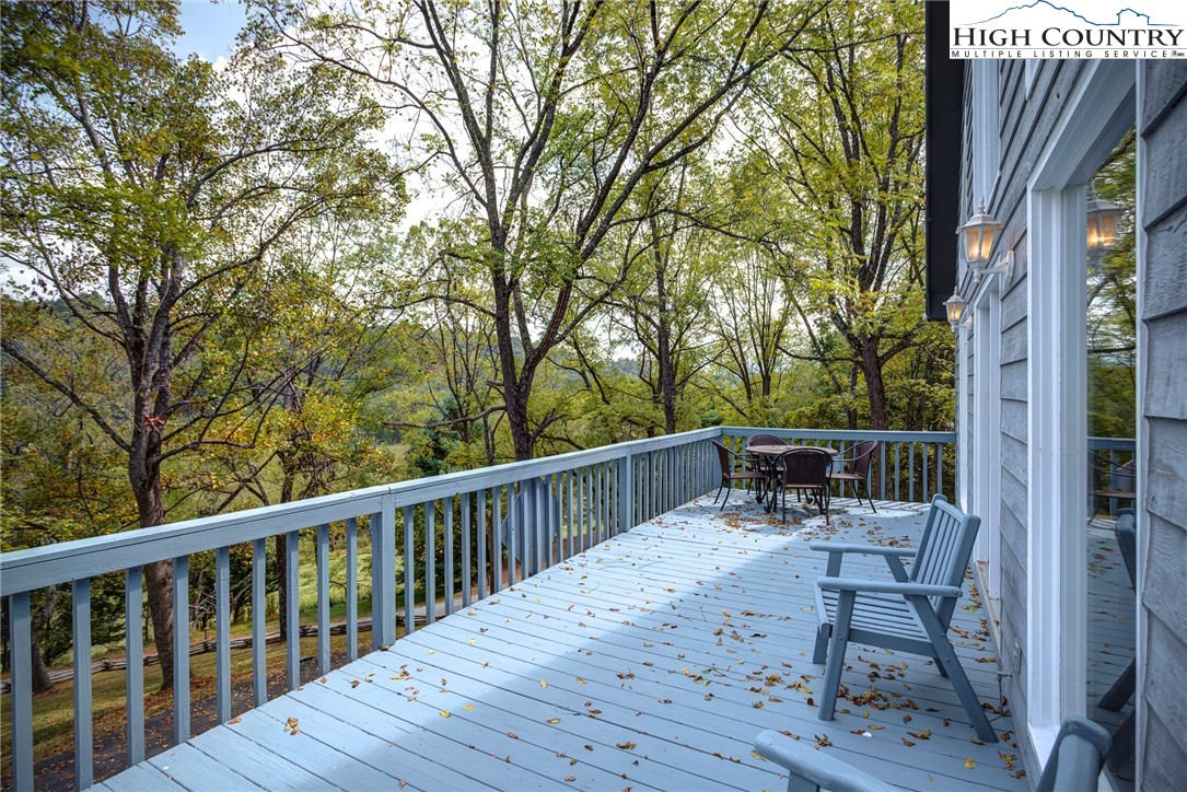 2164 River Bend Road Property Photo 9