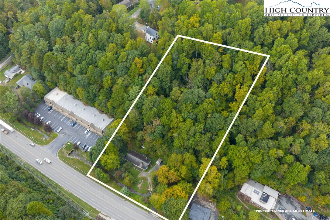 1794 Highway 105 Property Photo 3