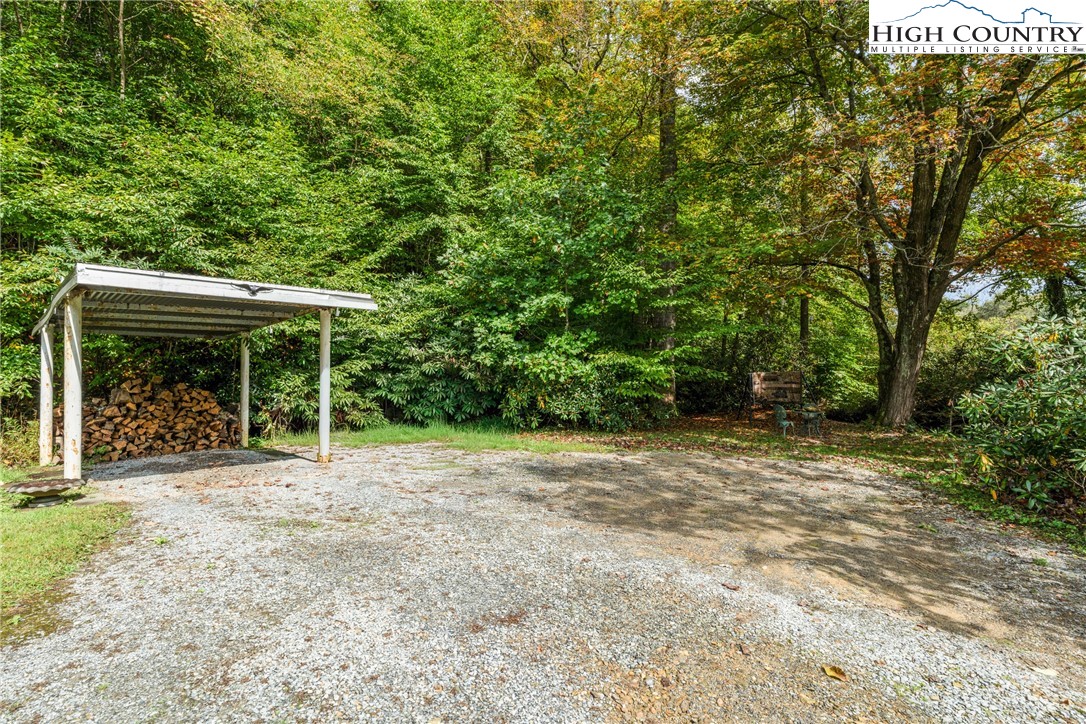 1794 Highway 105 Property Photo 12