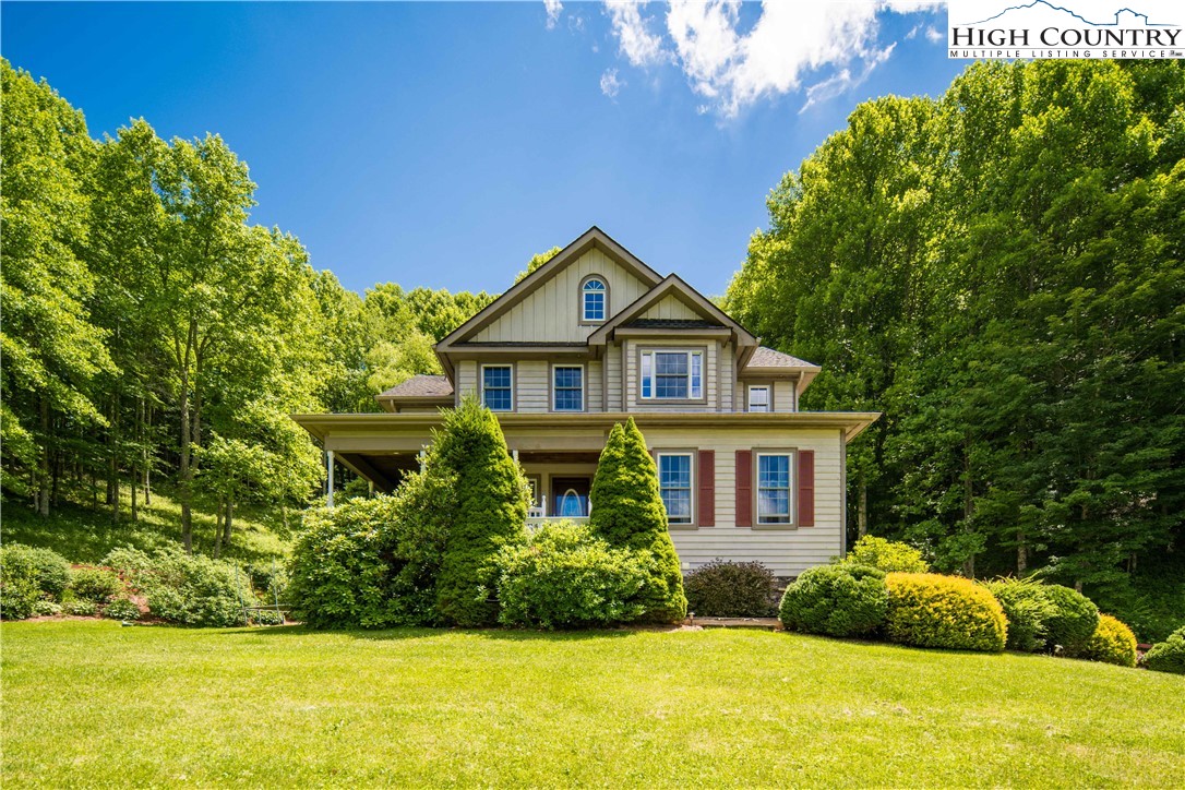1527 Mabel School Road Property Photo 3