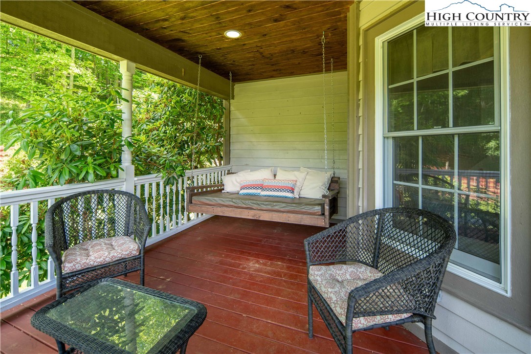 1527 Mabel School Road Property Photo 21