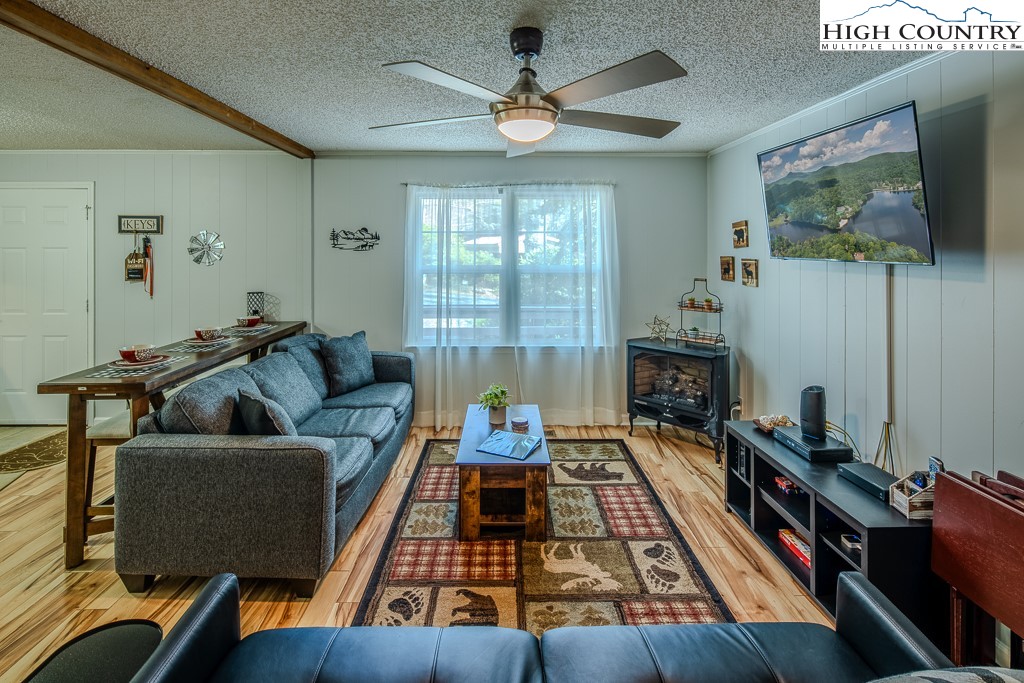 198 Black Pine Road Property Photo 11