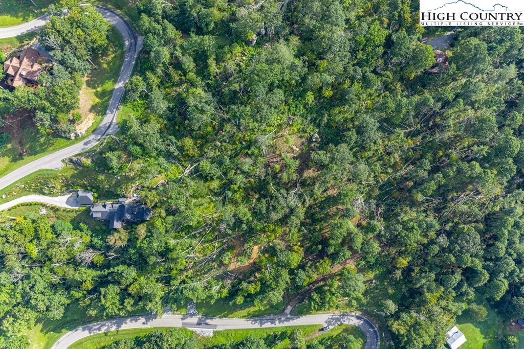 C1 Eagles Nest Trail Property Photo 11