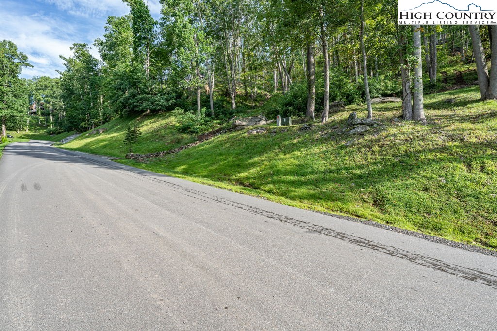 C1 Eagles Nest Trail Property Photo 16