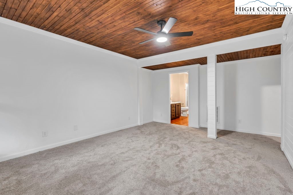 230 Woodbriar Drive Property Photo 37