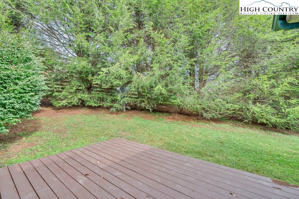 230 Woodbriar Drive Property Photo 47