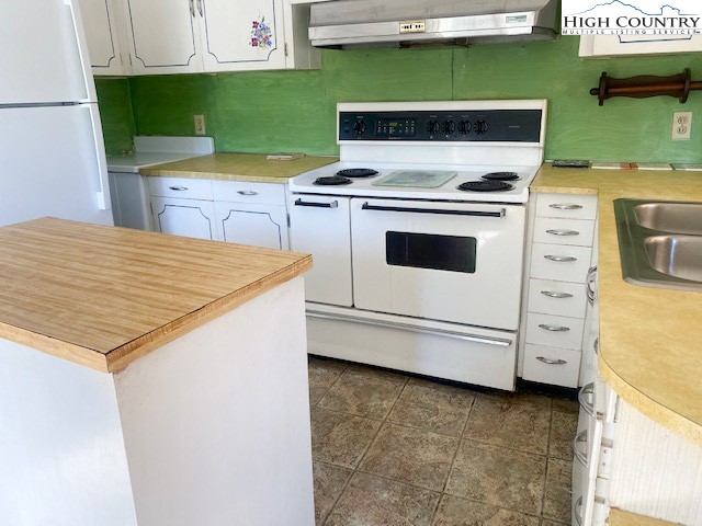 453 Smith Acres Road Property Photo 18