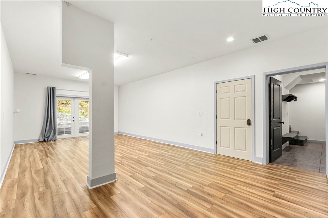 555 Highland Drive Property Photo 32
