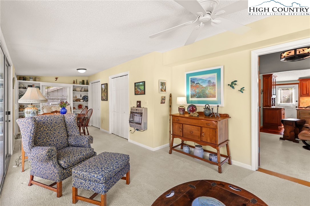 228 Snowshoe Loop Property Photo 14