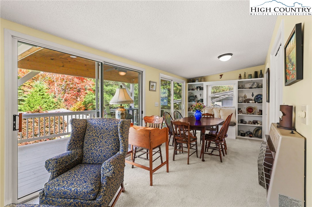 228 Snowshoe Loop Property Photo 15