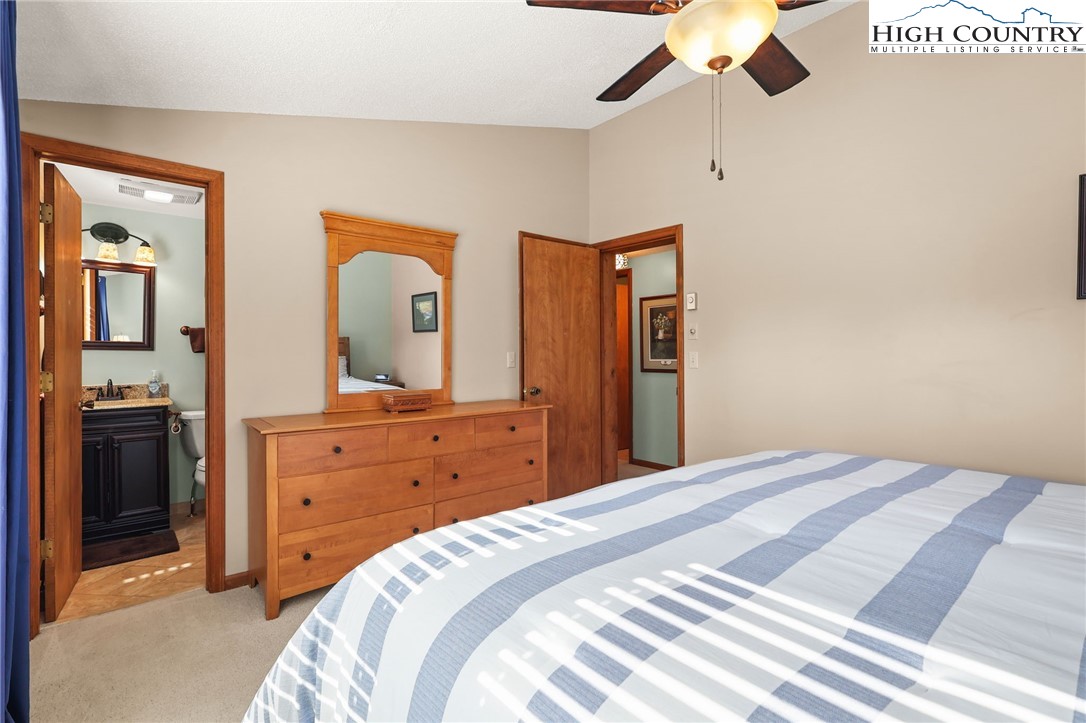 228 Snowshoe Loop Property Photo 22