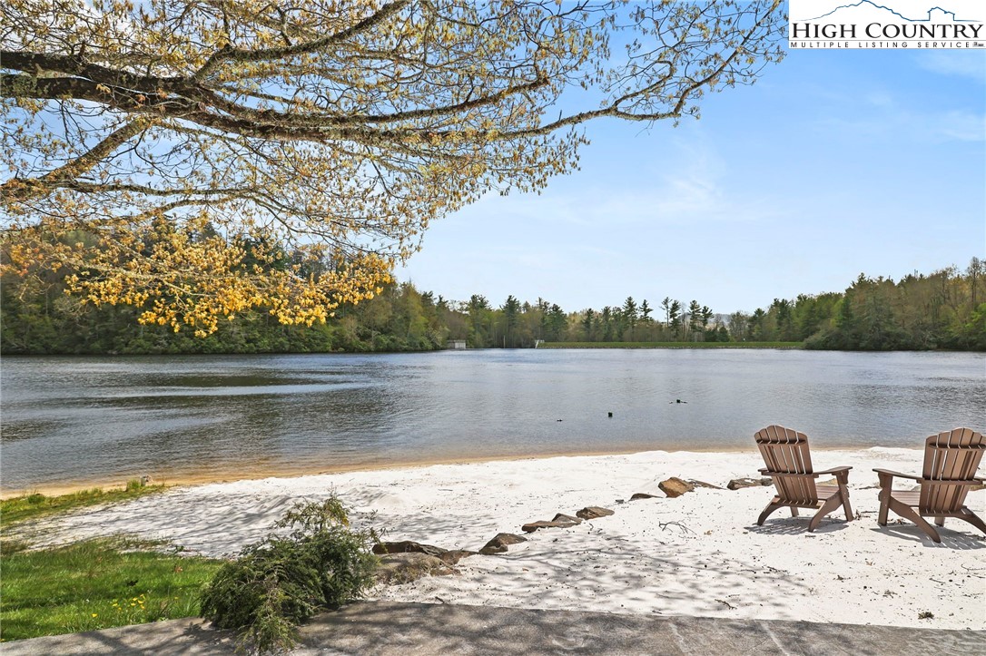 228 Snowshoe Loop Property Photo 48