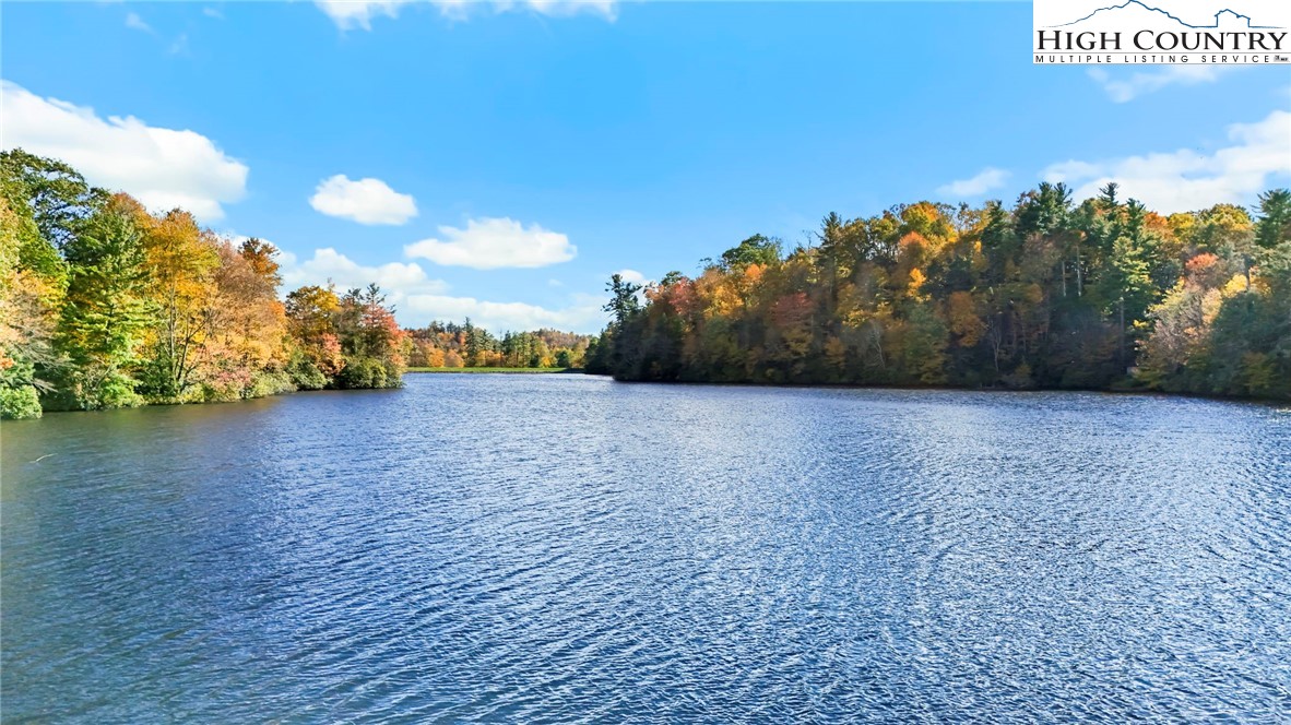 228 Snowshoe Loop Property Photo 49