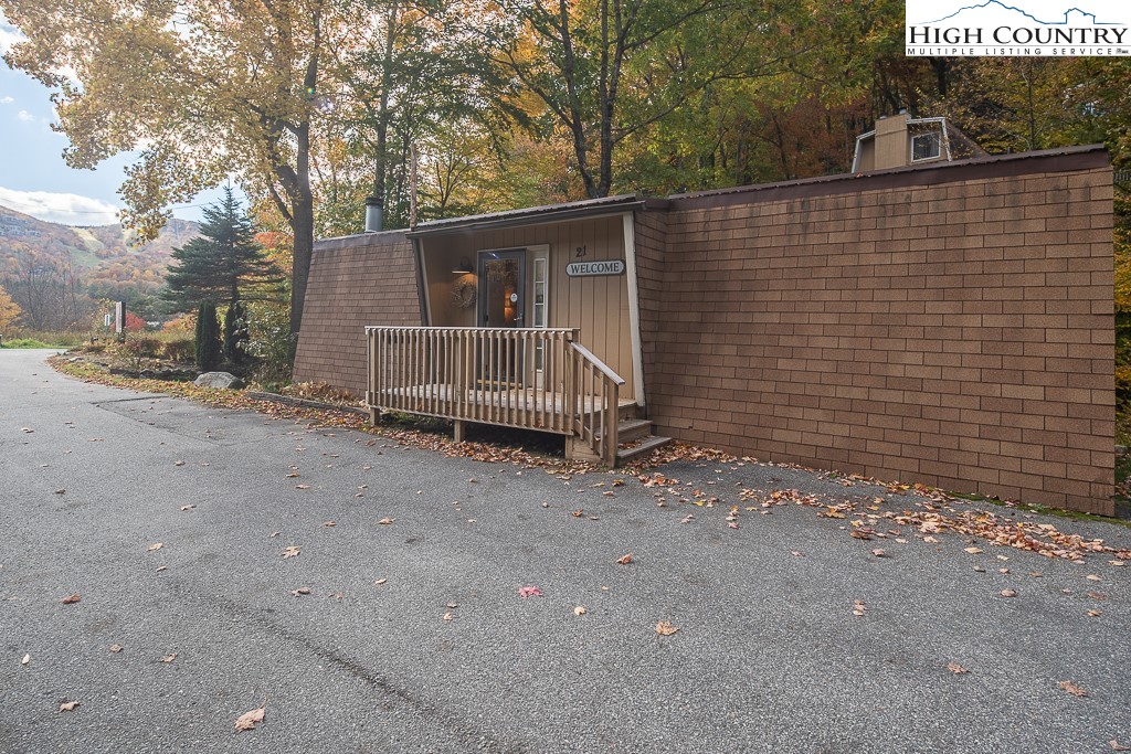 21 Creekside Road A Property Photo 1