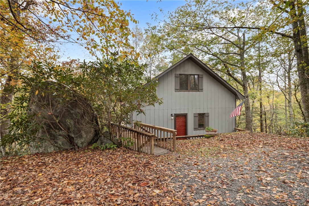 265 Leatherwood Road Property Photo 3
