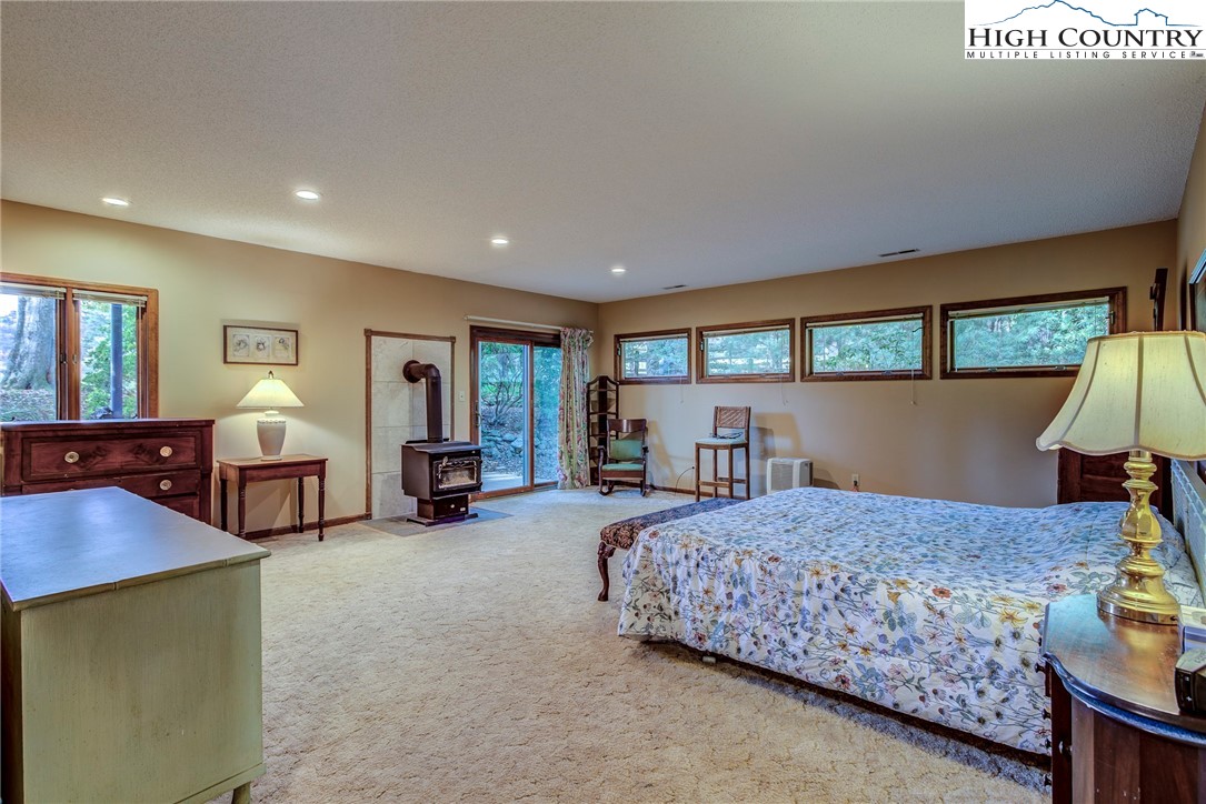 249 Red Bird Lane Property Photo 3