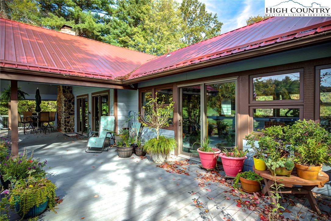 249 Red Bird Lane Property Photo 45