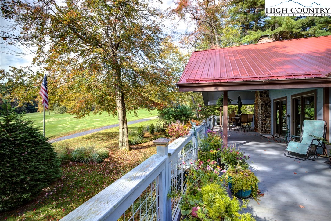 249 Red Bird Lane Property Photo 47