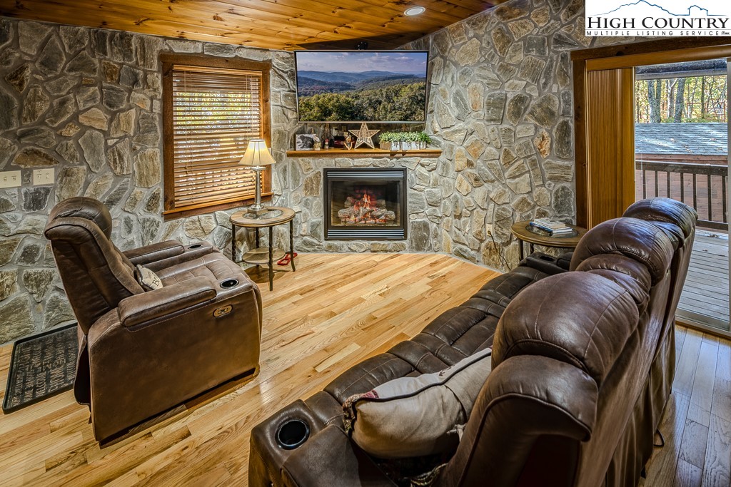 719 Pine Ridge Road Property Photo 7
