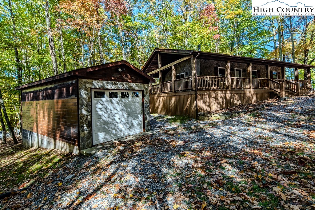719 Pine Ridge Road Property Photo 27