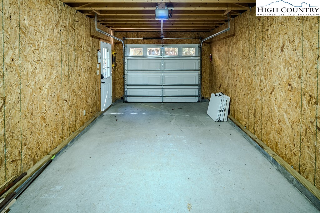 719 Pine Ridge Road Property Photo 29