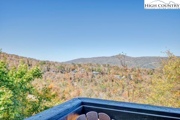 144 Skyleaf Lane 703 Property Photo 15