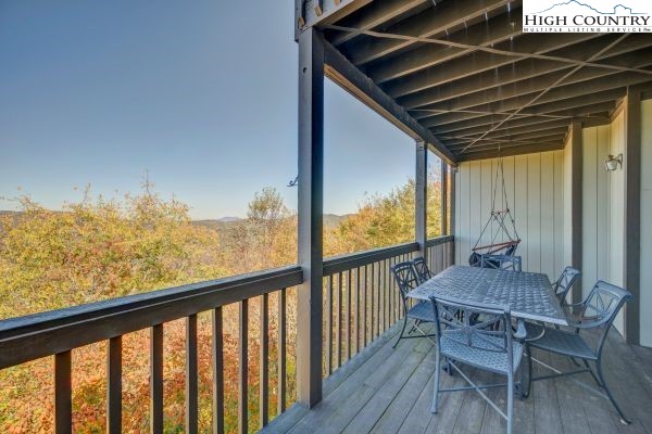 144 Skyleaf Lane 703 Property Photo 16