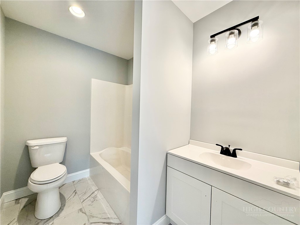 168 Rocky Creek Court Property Photo 10